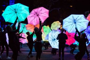 Cirque Bijou - Young dancers perform with LED Umbrellas